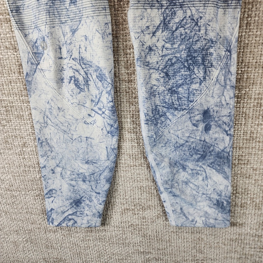 Lululemon Striped Crinkle Look Leggings‎ Womens *Medium (8-10) Blue 24x26 - Picture 11 of 12